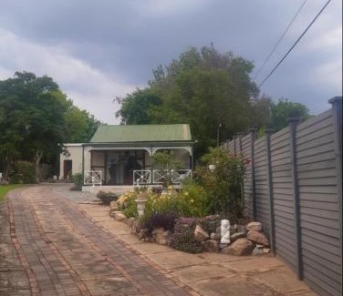 Parys Casa | Die Waenhuis