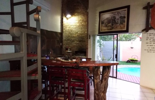 Gobabis Casa | Die Windpomp Guesthouse