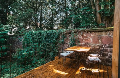 Guebwiller Apartamento | Diego I Private Jacuzzi and garden !