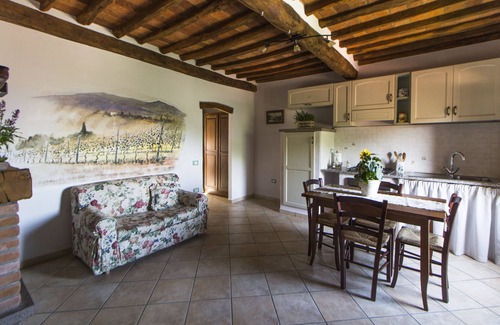 Sassetta Casa | Hotel difuso "Le Dame del Borgo" - Apartamento Angelica