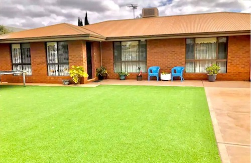 Piccadilly Casa | Diggers Dealers Accommodation