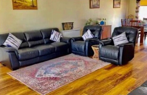 Piccadilly Casa | Diggers Dealers Accommodation
