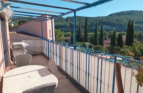 Roquefort-la-Bedoule Apartamento | Digital Detox Relaxation and Games