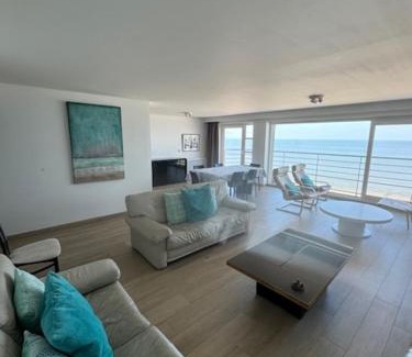 Blankenberge Apartamento | DIGUE MER APPARTEMENT PANORAMIQUE BLANKBERGE 3 ch 6 pers 2 SDB WIFI