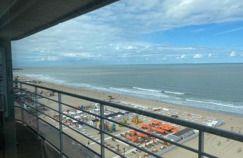 Blankenberge Apartamento | DIGUE MER APPARTEMENT PANORAMIQUE BLANKBERGE 3 ch 6 pers 2 SDB WIFI