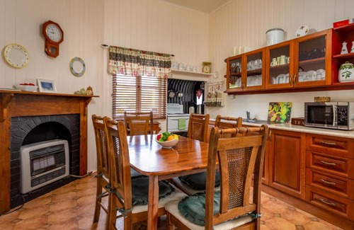 Stanthorpe Casa | Dillons Cottage