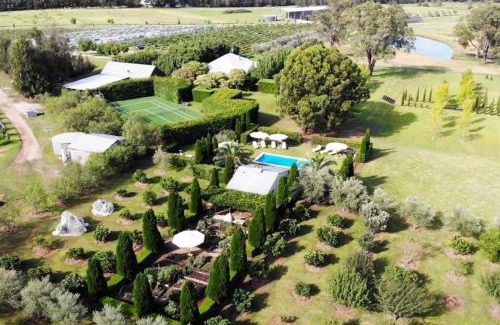Broke Casa | Dimensions X Farm-stay at Krinklewood Estate