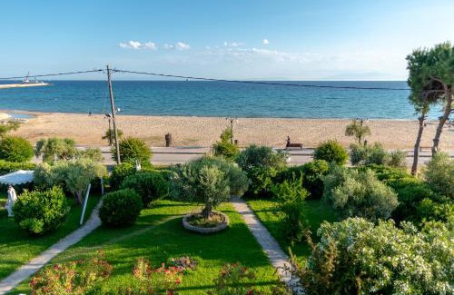 Nea Moudania Apartamento | Dimi Seafront Apartment by Rentals Pro Services - Nea Moudania