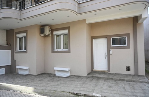 Aigio Apartamento | Dimitra House At Aigio By Greece Apartment