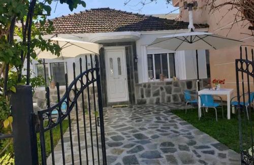 Nea Peramos Casa | Dimitri's house