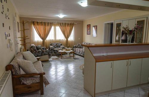 Karpenisi Apartamento | Dimitri's Mountain House