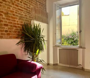 Pavia Casa | Dimora Boezio7, cozy and charming place in center with private parking