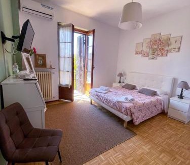 Rivanazzano Cama Y Desayuno | Dimora della corte