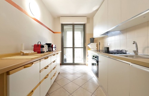 Binda Apartamento | Dimora Diana Summary: