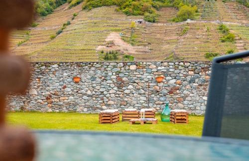 Madonna di Tirano Casa | Dimora Perla di Villa - Historical Wine Retreat near Bernina Express