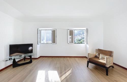 Porto da Cruz Apartamento | Dinos Sea View