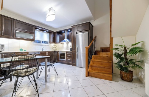 Alikanas Casa | Diogenis House