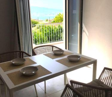 Paleros Apartamento | DION APARTMENTS