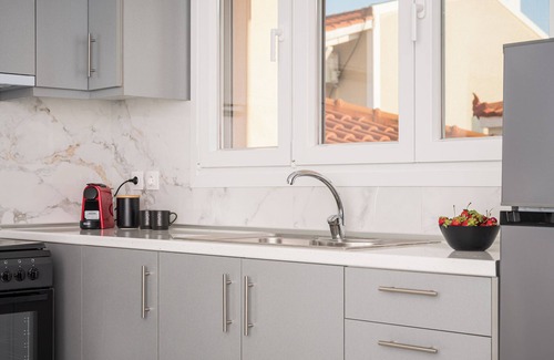 Samos Apartamento | Dioni, Central Luxury Apartment in Samos Town