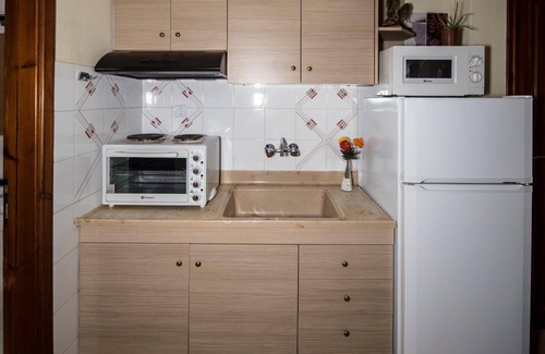 Paralia Dionysiou Casa | Dionisos Palms