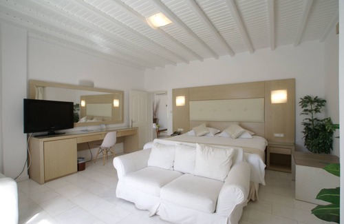 Ornos Hotel | Dionysos Luxury Hotel Mykonos