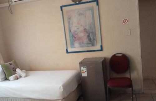 Moses Kotane Casa | Diphororo guest house