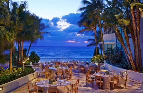 Hollywood South Central Beach Complejo | Diplomat Beach Resort Hollywood, Curio Collection by Hilton