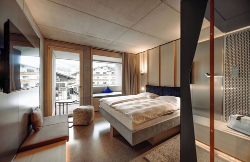 Flachau Hotel | Dips&Drops – SUPERIOR HOTEL · SPORTS · SPA · RESTAURANTS