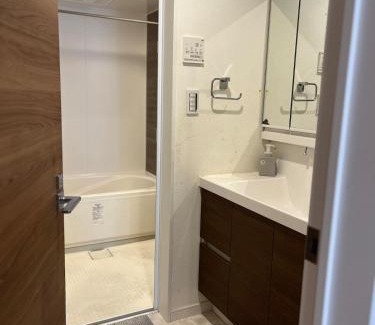 Nakano Apartamento | Direct access to Shinjuku 1 station, atrium living room, super large entrance