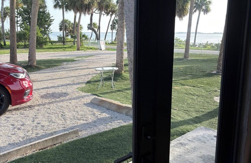 Fort Pierce Apartamento | Direct Bay View Charming studio with WiFi in fabulous Fort Pierce sleeps 3