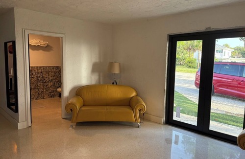 Fort Pierce Apartamento | Direct Bay View Charming studio with WiFi in fabulous Fort Pierce sleeps 3