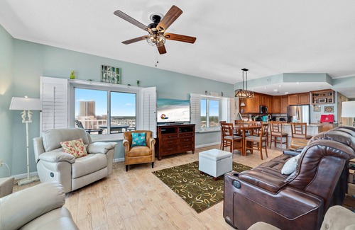Orange Beach Condominio | Direct Beach Front, Amazing View, West End Corner Unit!