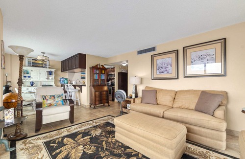 Flagler Beach Condominio | Direct Beach Views - Sleeps 4, Corner Unit Tennis - Pool