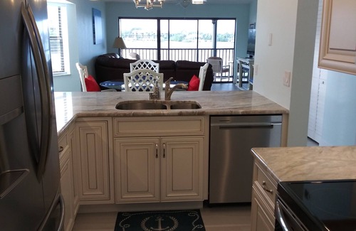 Bouchelles Island Condominio | Direct Intercoastal Frontage - Amazing Waterfront Views & Sunsets