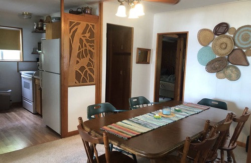 Traverse City Casa | Direct Lake Leelanau Sunset view, Fire pit, grill, dock, boat lift , dog ok