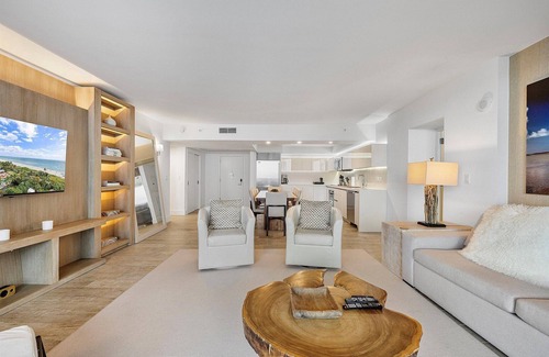 Bayshore Apartamento | Direct Ocean 3/3 at 1 Hotel & Homes