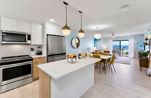 Port Canaveral Condominio | Newly Renovated Oceanfront Condo | Stunning Views & Surf Vibes