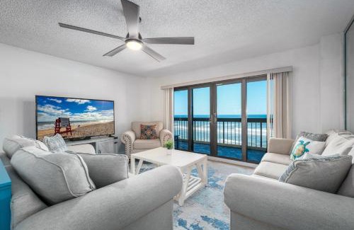 Ormond-by-the-Sea Casa | Direct Oceanfront Southeast Corner Condo, Large Balcony, Heated Pool, Garage Parking
