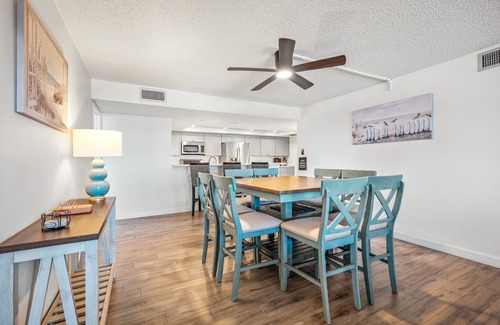 Ormond-by-the-Sea Condominio | Direct oceanfront corner with private balcony, heated beachfront pool and garage parking