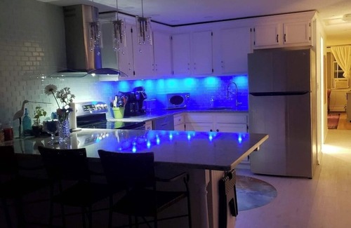 West Haven Apartamento | DIRECT WATERFRONT with awesome views and near Yale
