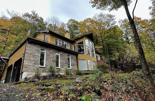 Bromont Chalet De Esquí | Directly in the mountain for calm and lots of activities