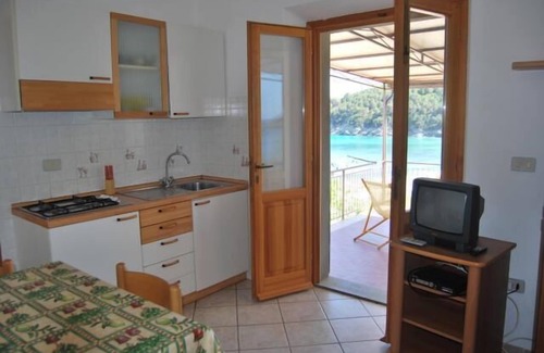 Fetovaia Apartamento | Directly next to the beach - Apartment Fetovaia Elicriso