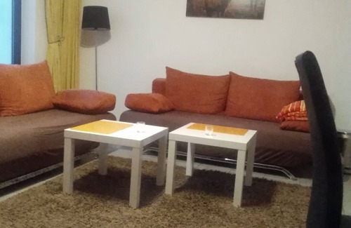 Winterberg Apartamento | Ubicación del bosque directamente en el campo de golf, incl. Piscina y sauna, se admiten mascotas.
