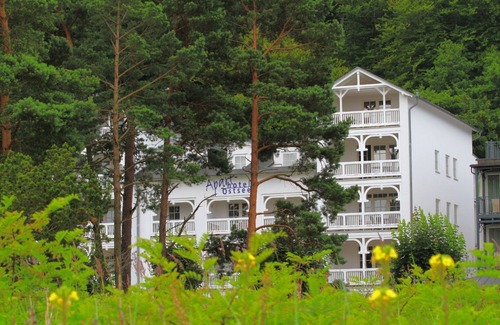 Binz Apartamento | Directly on the beach promenade, balcony with sea view - Aparthotel Ostsee FeWo 21