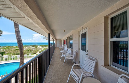 Golden Beach Condominio | Directly on the Gulf - Unit 15 - Efficiency - Second Floor - Sleeps 2