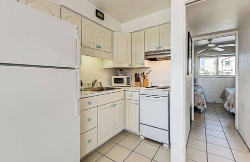Golden Beach Condominio | Directly on the Gulf - Unit 14 - 1 Bedroom - Second Floor - Sleeps up to 5