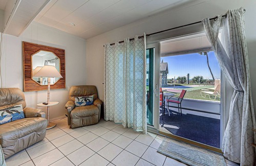 Golden Beach Condominio | Directly on the Gulf - Unit 10 - 1 Bedroom - Ground Floor - Sleeps up to 3