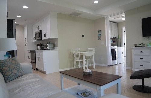 Englewood Condominio | Directamente en Manasota Key con golfo y acceso a playa privada!