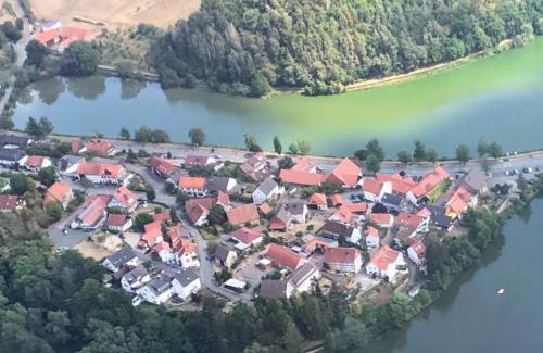 Nieder-Werbe Apartamento | Direkt am See Ferienwohnungen