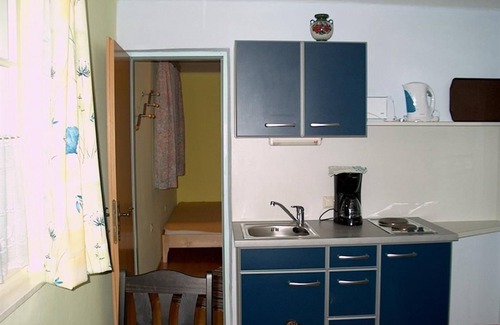 Weissenbach Apartamento | Dirndl - App. with 1 bedroom, living room/kitchen, shower, WC - Abenteuerhof Schiefer